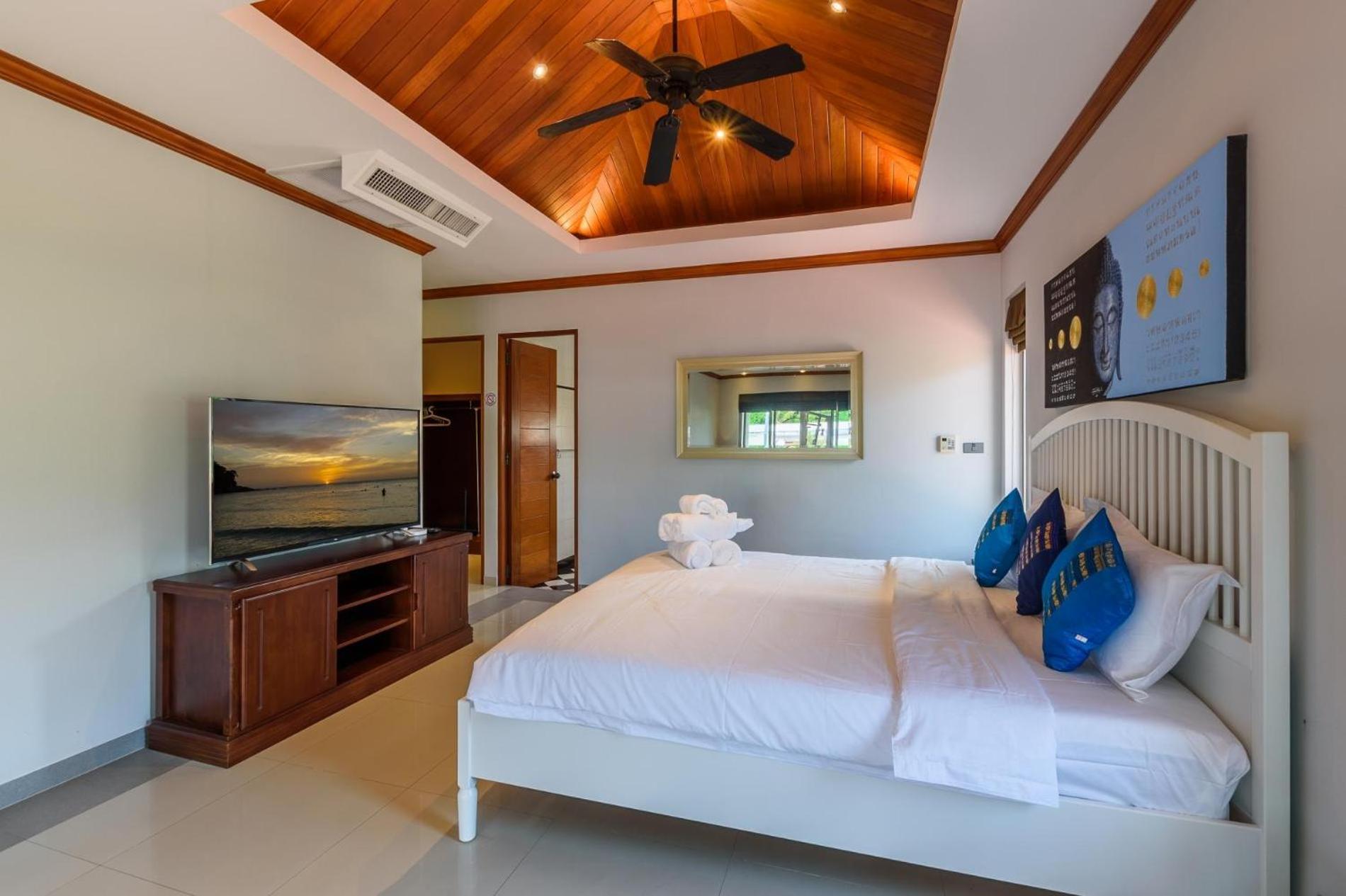 Amber Pool Villa Naiharn Rawai Exterior photo